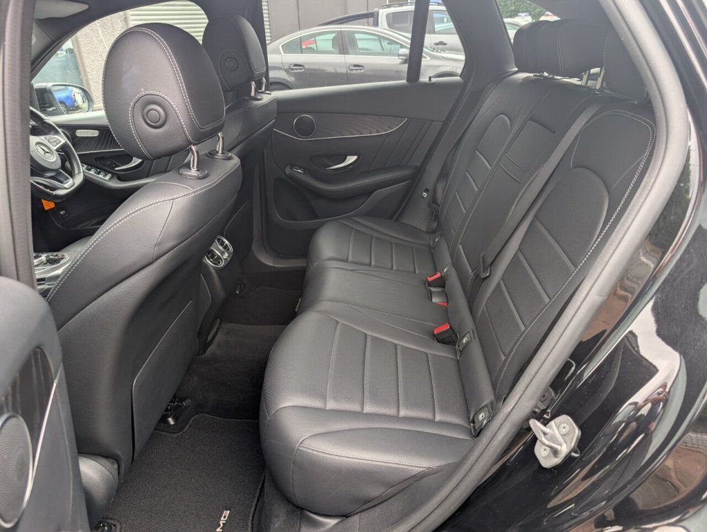 2018 MERCEDES GLC 2.1 GLC220d AMG Line SUV 5dr Diesel G-Tronic+ 4MATIC Euro 6 (s/s) (170 ps) - vehicle photo 33 for sale on PureCar