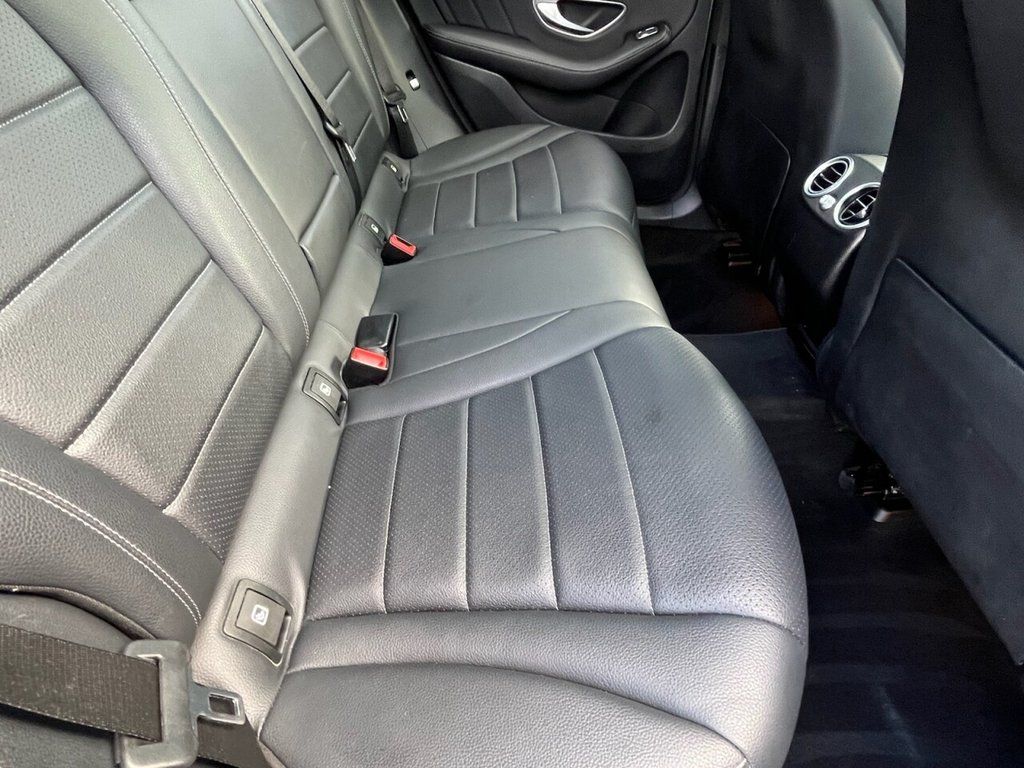 2017 MERCEDES GLC 2.1 GLC220d AMG Line (Premium Plus) SUV 5dr Diesel G-Tronic 4MATIC Euro 6 ( - vehicle photo 31 for sale on PureCar