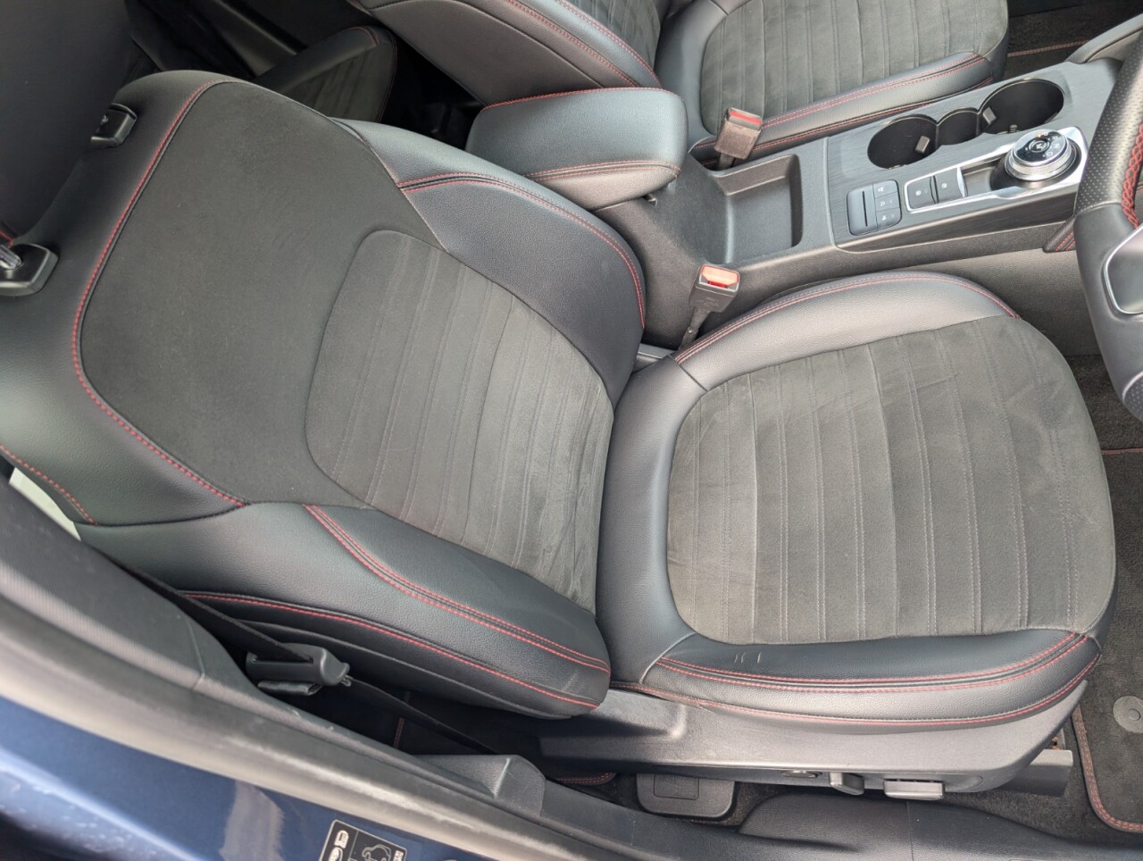 2021 FORD KUGA 1.5 EcoBlue ST-Line SUV 5dr Diesel Auto Euro 6 (s/s) (120 ps) - vehicle photo 30 for sale on PureCar