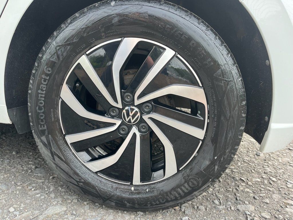 2023 VOLKSWAGEN POLO 1.0 EVO Life Hatchback 5dr Petrol Manual Euro 6 (s/s) (80 ps) - vehicle photo 11 for sale on PureCar