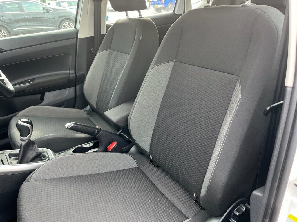 2023 VOLKSWAGEN POLO 1.0 EVO Life Hatchback 5dr Petrol Manual Euro 6 (s/s) (80 ps) - vehicle photo 29 for sale on PureCar