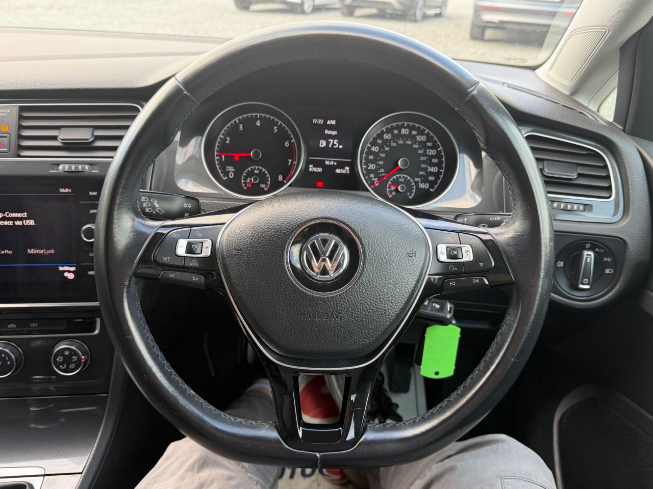 2018 VOLKSWAGEN GOLF 1.5 TSI EVO SE Nav Hatchback 5dr Petrol Manual Euro 6 (s/s) (130 ps) - vehicle photo 14 for sale on PureCar