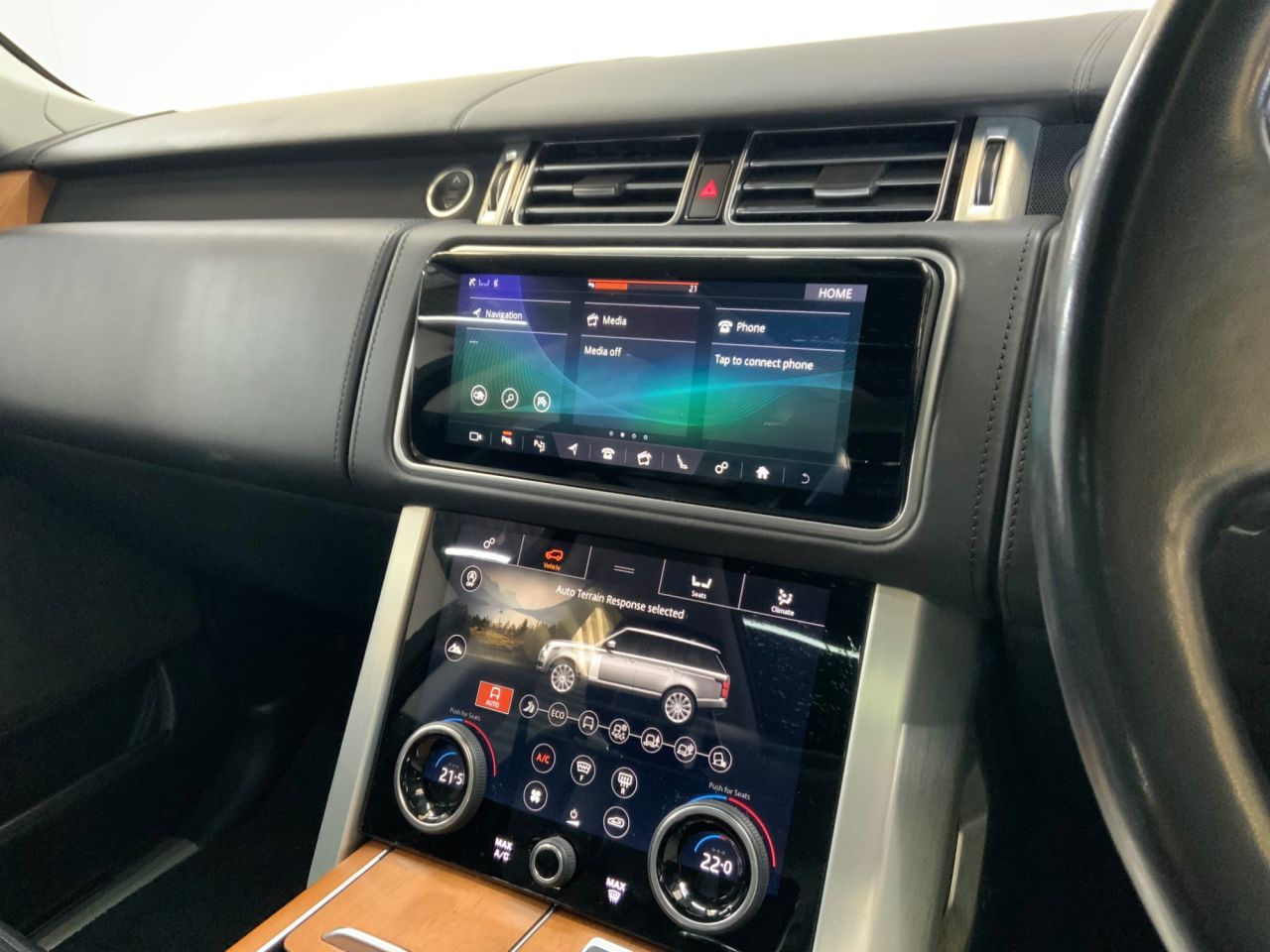 2018 LAND ROVER RANGE ROVER 4.4 SD V8 Autobiography SUV 5dr Diesel Auto 4WD Euro 6 (s/s) (339 ps) - vehicle photo 21 for sale on PureCar