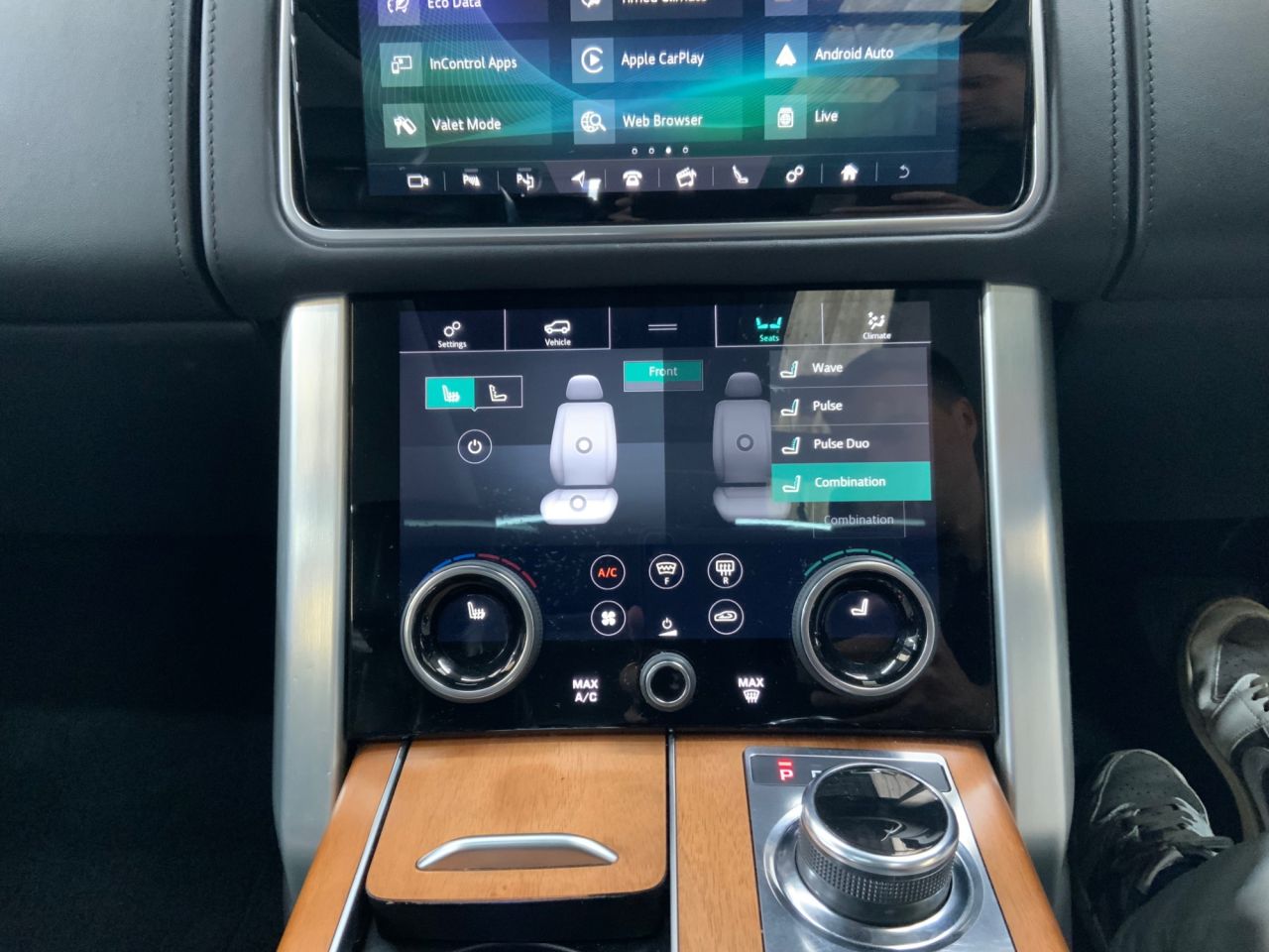 2018 LAND ROVER RANGE ROVER 4.4 SD V8 Autobiography SUV 5dr Diesel Auto 4WD Euro 6 (s/s) (339 ps) - vehicle photo 24 for sale on PureCar