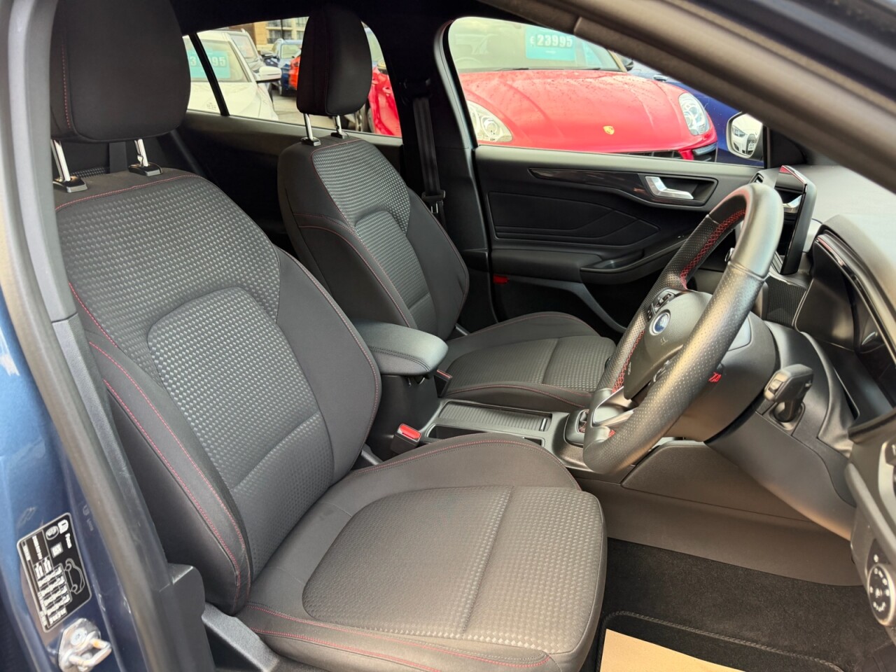 2021 FORD FOCUS 1.0T EcoBoost MHEV ST-Line Edition Hatchback 5dr Petrol Manual Euro 6 (s/s) - vehicle photo 17 for sale on PureCar