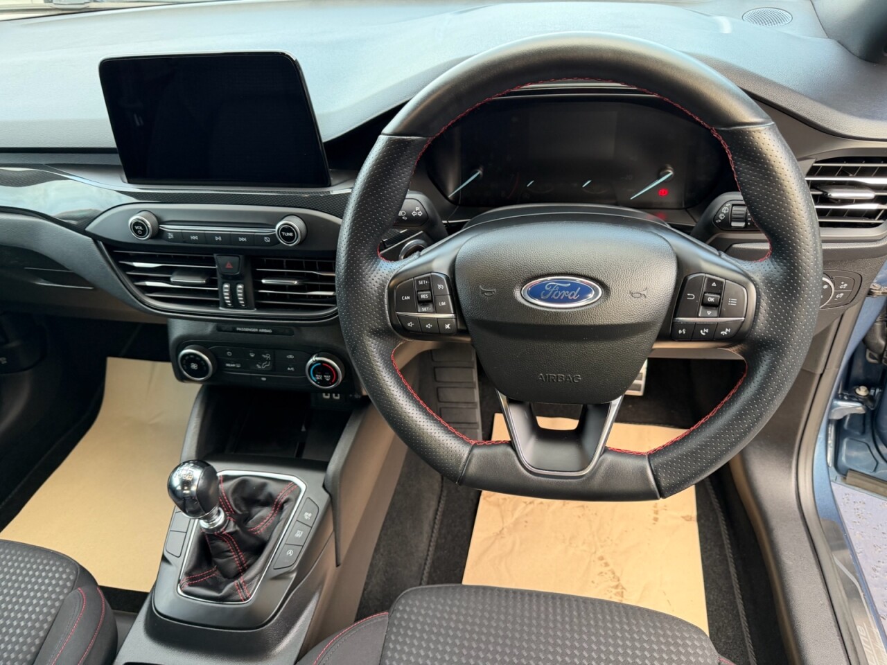 2021 FORD FOCUS 1.0T EcoBoost MHEV ST-Line Edition Hatchback 5dr Petrol Manual Euro 6 (s/s) - vehicle photo 15 for sale on PureCar