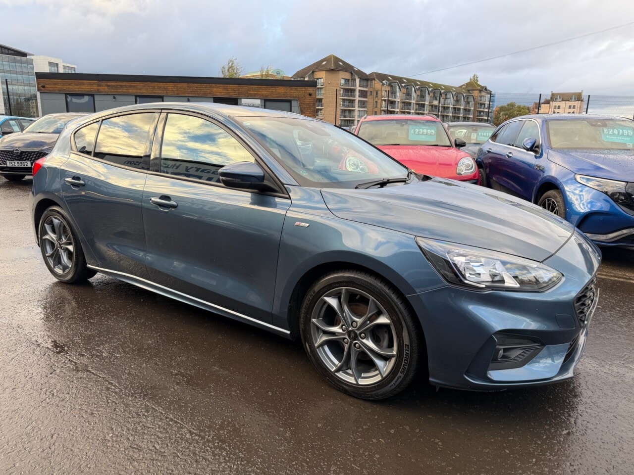 2021 FORD FOCUS 1.0T EcoBoost MHEV ST-Line Edition Hatchback 5dr Petrol Manual Euro 6 (s/s) - vehicle photo 2 for sale on PureCar