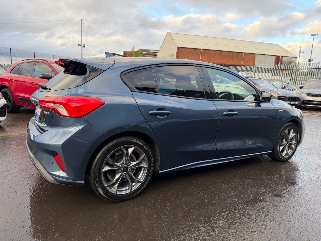 2021 FORD FOCUS 1.0T EcoBoost MHEV ST-Line Edition Hatchback 5dr Petrol Manual Euro 6 (s/s) - vehicle photo 39 for sale on PureCar