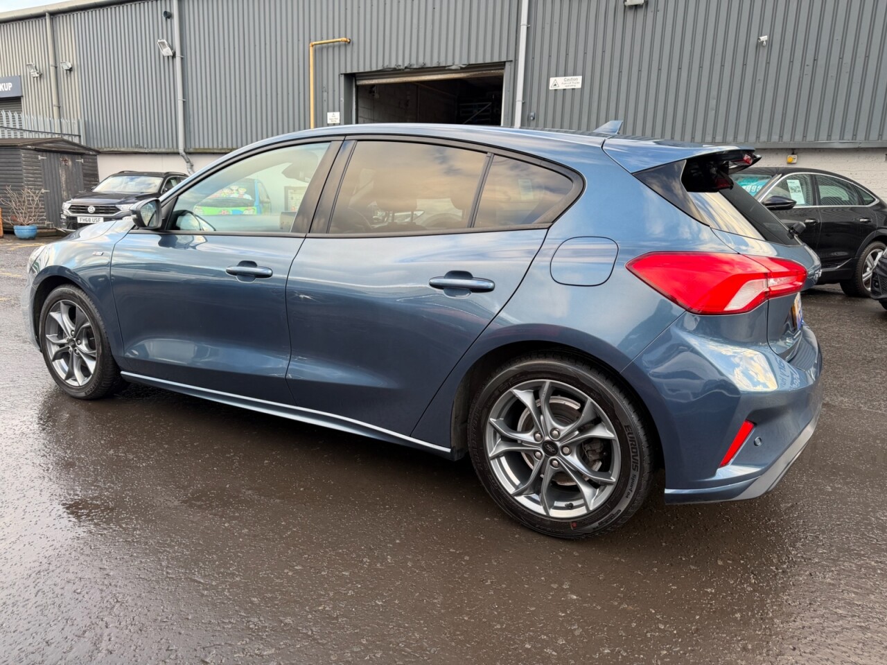 2021 FORD FOCUS 1.0T EcoBoost MHEV ST-Line Edition Hatchback 5dr Petrol Manual Euro 6 (s/s) - vehicle photo 7 for sale on PureCar