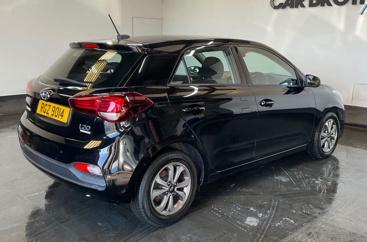2020 HYUNDAI I20 1.2 SE Launch Edition Hatchback 5dr Petrol Manual Euro 6 (s/s) (84 ps) - vehicle photo 9 for sale on PureCar