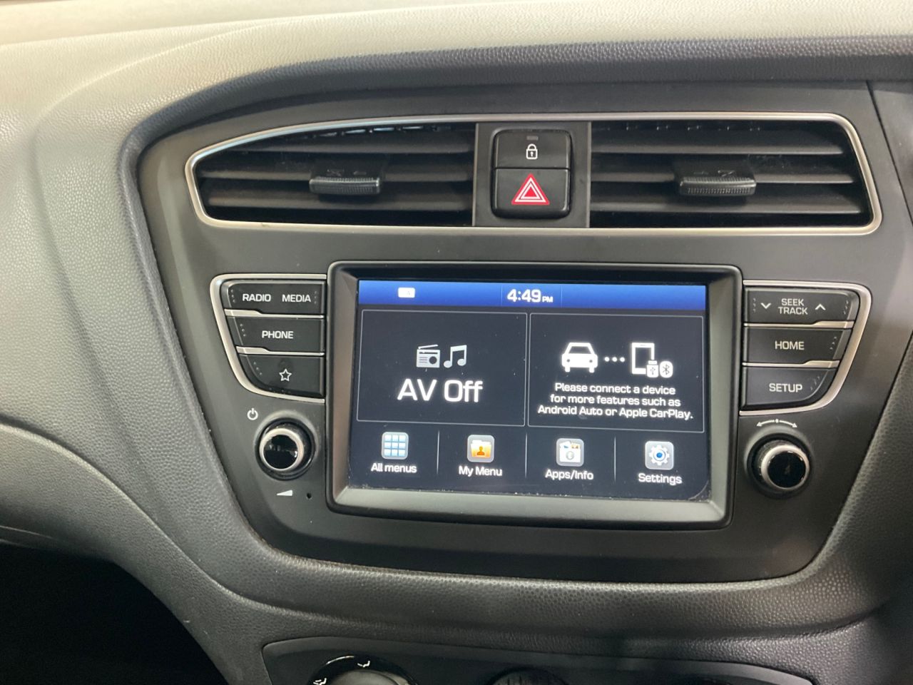 2020 HYUNDAI I20 1.2 SE Launch Edition Hatchback 5dr Petrol Manual Euro 6 (s/s) (84 ps) - vehicle photo 18 for sale on PureCar