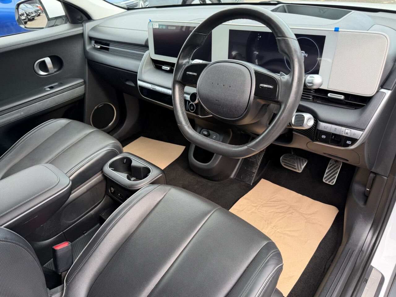 2022 HYUNDAI IONIQ 5 73kWh Ultimate Hatchback 5dr Electric Auto (217 ps) ONLY 62471 GENUINE MILE - vehicle photo 27 for sale on PureCar