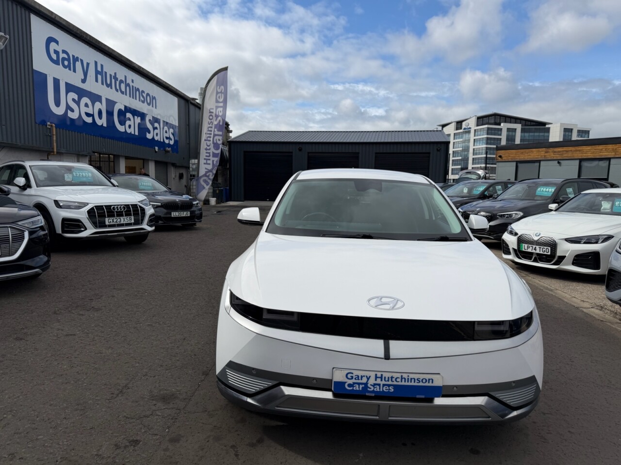 2022 HYUNDAI IONIQ 5 73kWh Ultimate Hatchback 5dr Electric Auto (217 ps) ONLY 62471 GENUINE MILE - vehicle photo 11 for sale on PureCar