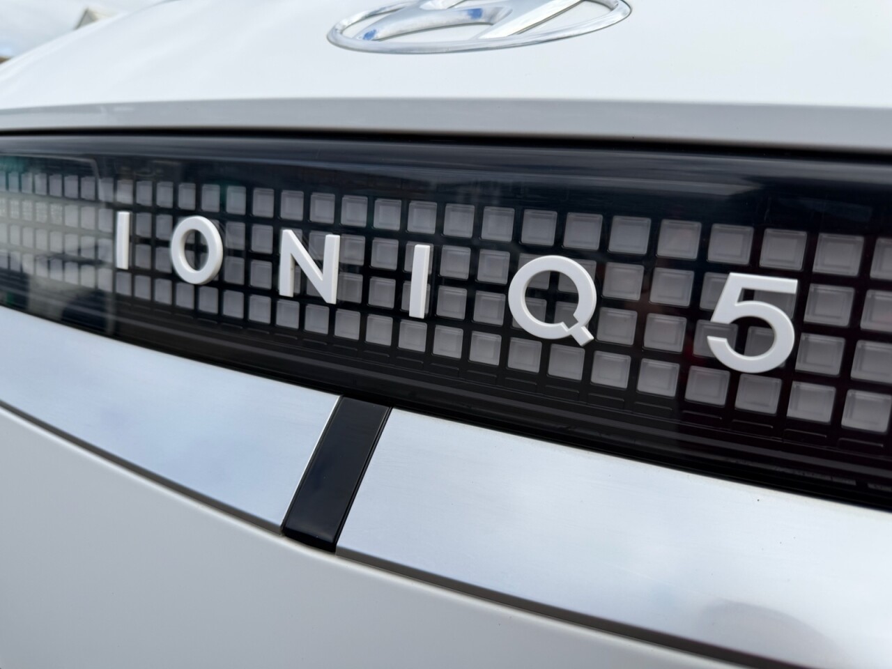 2022 HYUNDAI IONIQ 5 73kWh Ultimate Hatchback 5dr Electric Auto (217 ps) ONLY 62471 GENUINE MILE - vehicle photo 32 for sale on PureCar