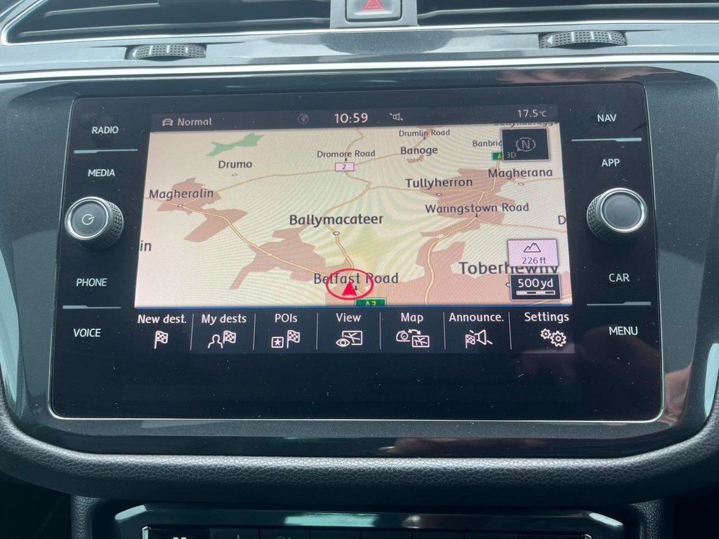 2019 VOLKSWAGEN TIGUAN 2.0 TDI SEL SUV 5dr Diesel DSG 4Motion Euro 6 (s/s) (190 ps) - vehicle photo 15 for sale on PureCar