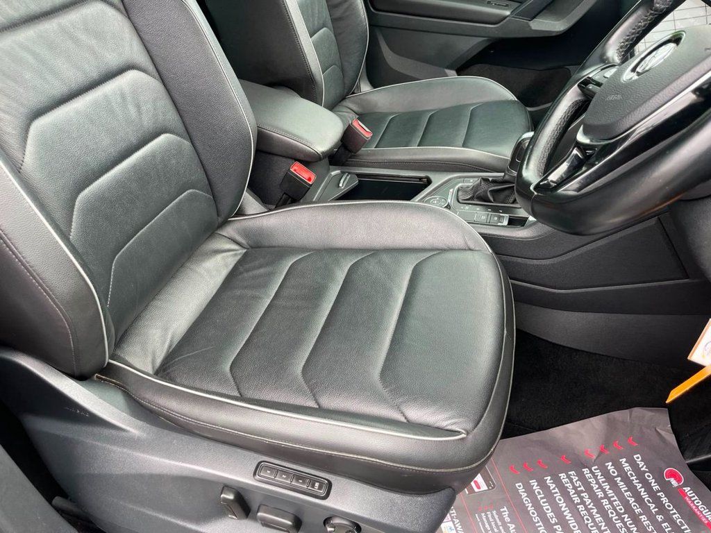 2019 VOLKSWAGEN TIGUAN 2.0 TDI SEL SUV 5dr Diesel DSG 4Motion Euro 6 (s/s) (190 ps) - vehicle photo 26 for sale on PureCar
