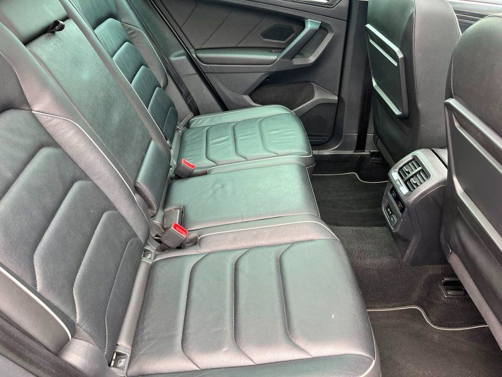 2019 VOLKSWAGEN TIGUAN 2.0 TDI SEL SUV 5dr Diesel DSG 4Motion Euro 6 (s/s) (190 ps) - vehicle photo 29 for sale on PureCar