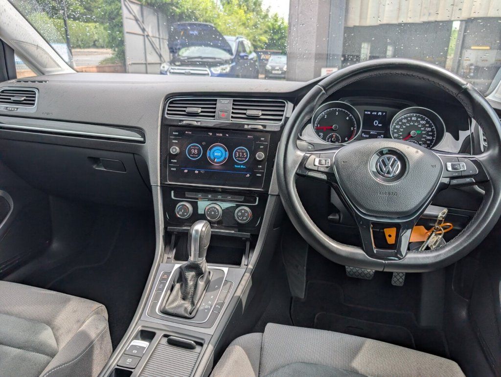 2019 VOLKSWAGEN GOLF 1.6 TDI GT Hatchback 5dr Diesel DSG Euro 6 (s/s) (115 ps) - vehicle photo 13 for sale on PureCar