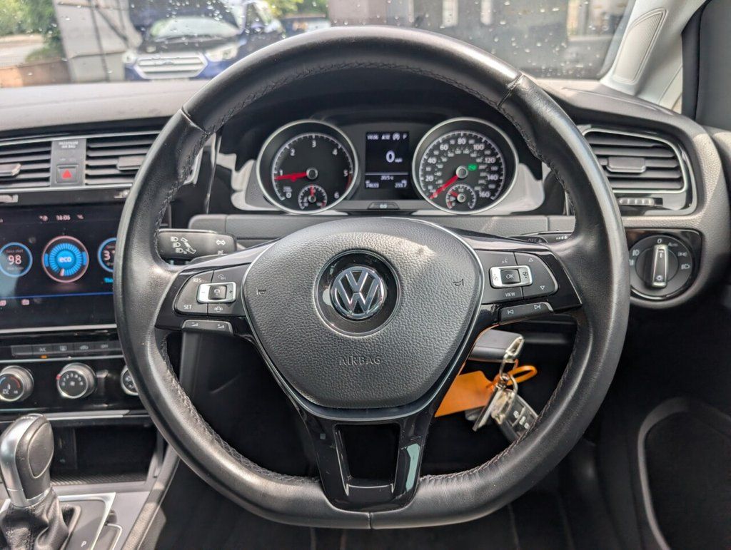 2019 VOLKSWAGEN GOLF 1.6 TDI GT Hatchback 5dr Diesel DSG Euro 6 (s/s) (115 ps) - vehicle photo 14 for sale on PureCar