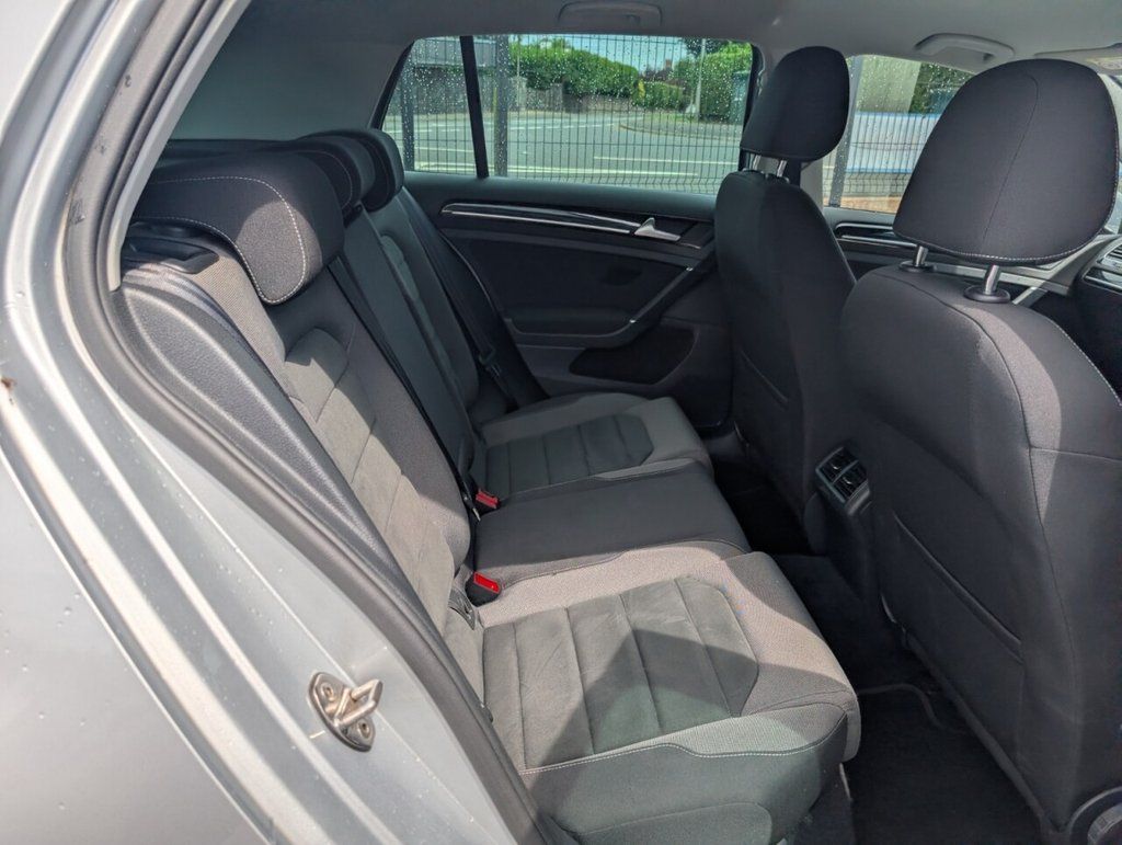 2019 VOLKSWAGEN GOLF 1.6 TDI GT Hatchback 5dr Diesel DSG Euro 6 (s/s) (115 ps) - vehicle photo 37 for sale on PureCar