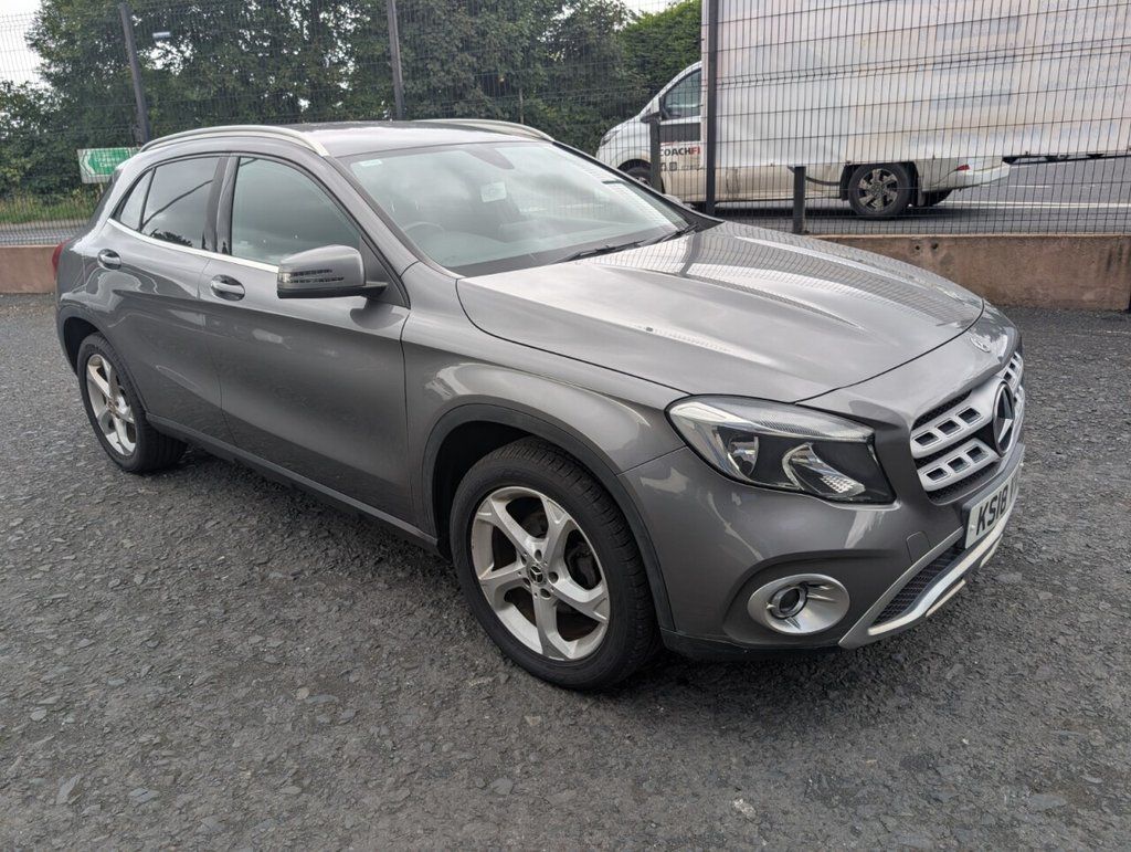 2018 MERCEDES GLA 2.1 GLA200d Sport SUV 5dr Diesel Manual Euro 6 (s/s) (136 ps) - vehicle photo 2 for sale on PureCar