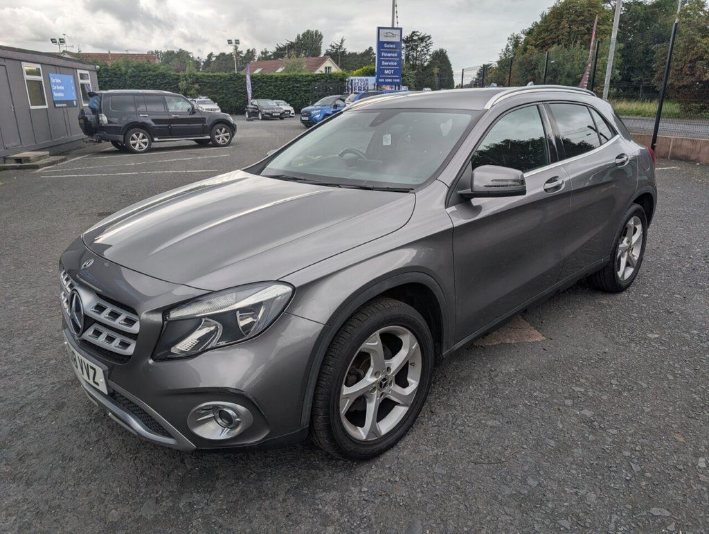 2018 MERCEDES GLA 2.1 GLA200d Sport SUV 5dr Diesel Manual Euro 6 (s/s) (136 ps) - vehicle photo 4 for sale on PureCar