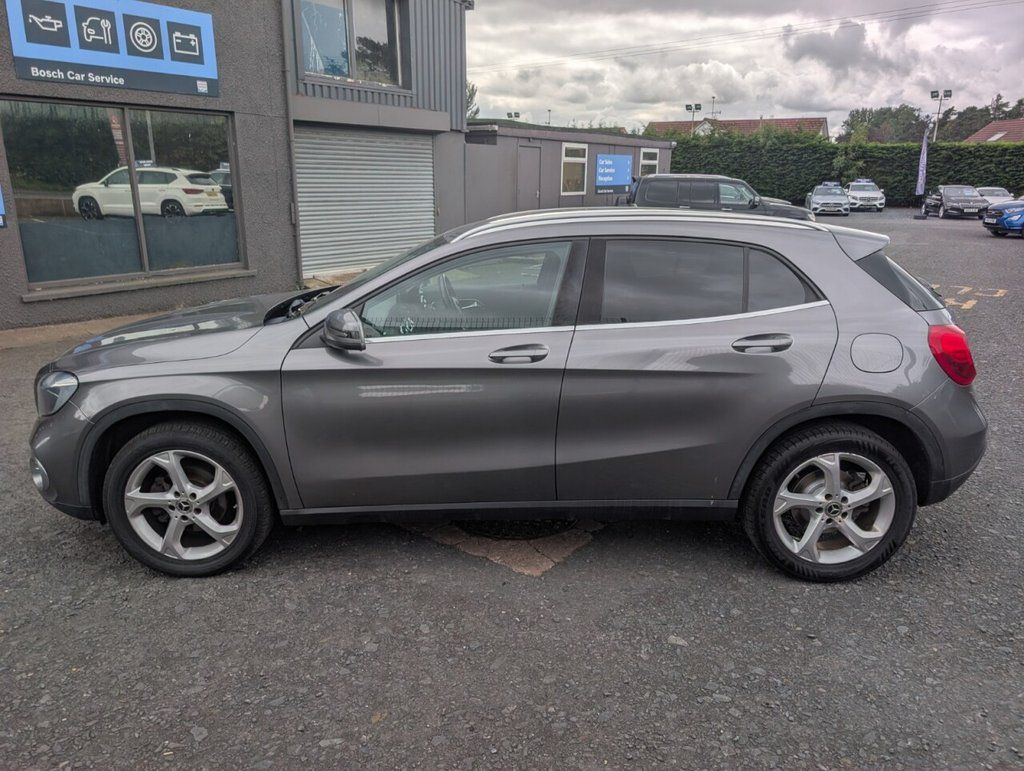 2018 MERCEDES GLA 2.1 GLA200d Sport SUV 5dr Diesel Manual Euro 6 (s/s) (136 ps) - vehicle photo 5 for sale on PureCar