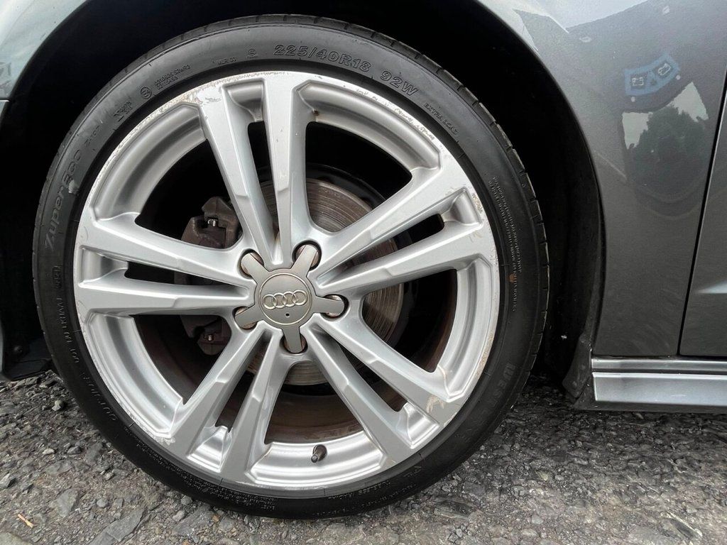 2017 AUDI A3 1.5 TFSI CoD S line Sportback 5dr Petrol Manual Euro 6 (s/s) (150 ps) - vehicle photo 11 for sale on PureCar