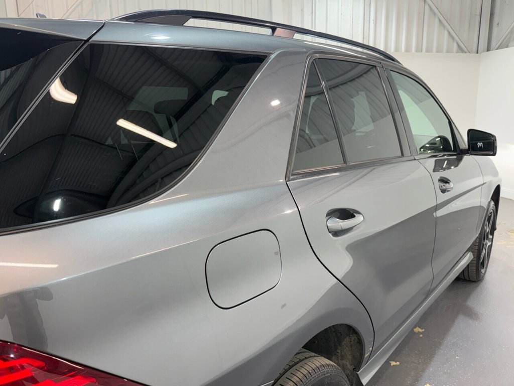 2017 Mercedes-Benz GLE — image 6