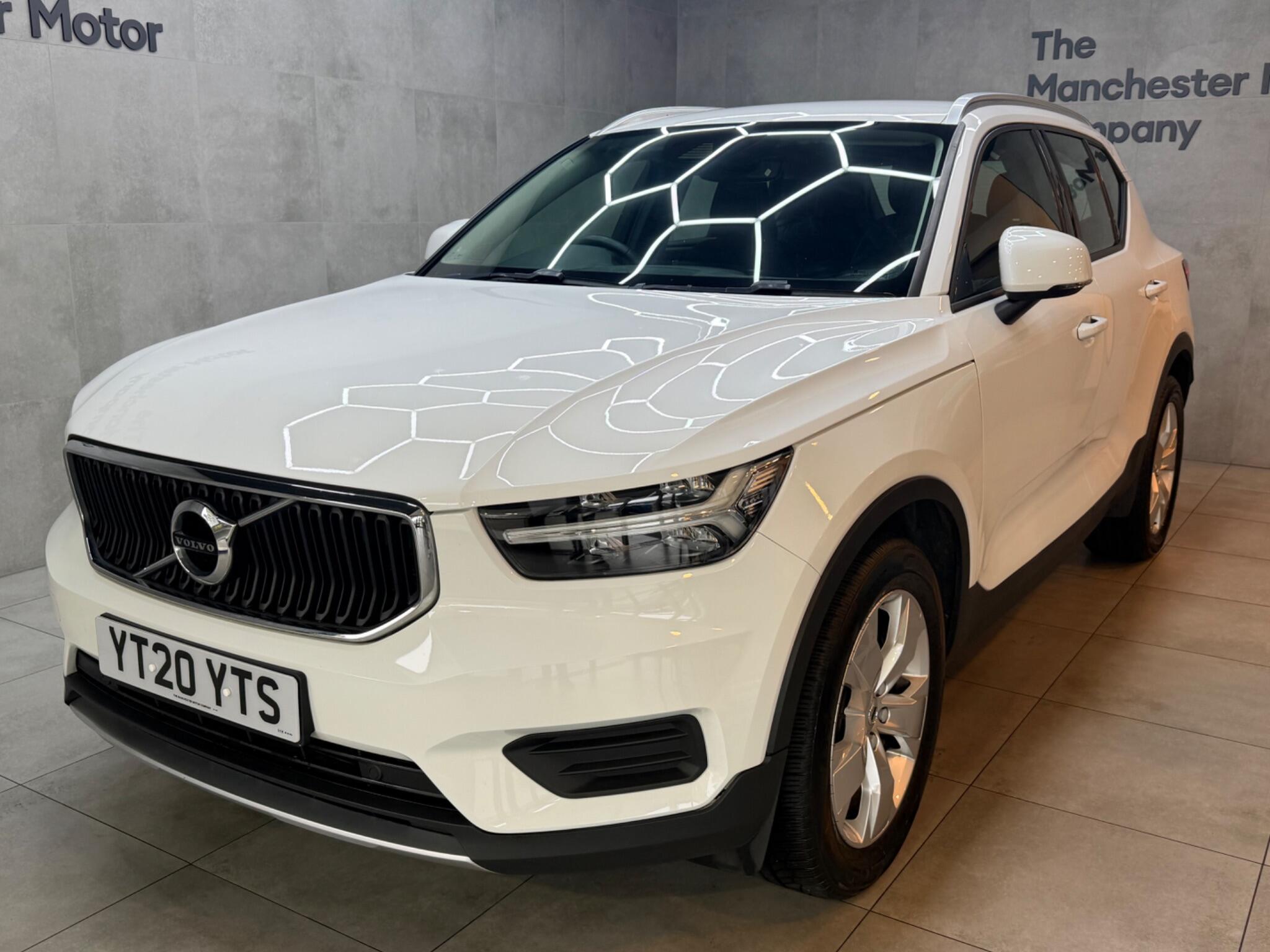 2020 Volvo XC40