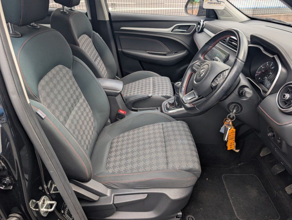 2022 MG ZS 1.5 VTi-TECH Excite SUV 5dr Petrol Manual Euro 6 (s/s) (106 ps) - vehicle photo 27 for sale on PureCar