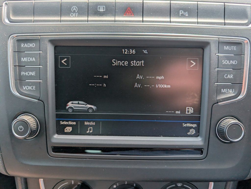 2017 VOLKSWAGEN POLO 1.2 TSI Match Edition Hatchback 5dr Petrol DSG Euro 6 (s/s) (90 ps) - vehicle photo 30 for sale on PureCar