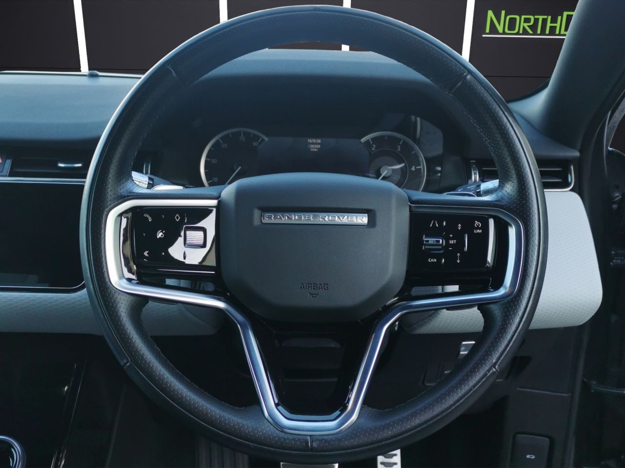 2022 LAND ROVER RANGE ROVER EVOQUE 2.0 D200 MHEV R-Dynamic S SUV 5dr Diesel Auto 4WD Euro 6 (s/s) (204 ps) :Lo - vehicle photo 10 for sale on PureCar