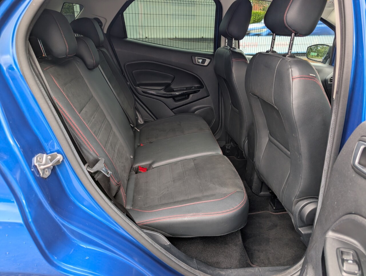 2019 FORD ECOSPORT 1.0T EcoBoost GPF ST-Line SUV 5dr Petrol Manual Euro 6 (s/s) (125 ps) - vehicle photo 34 for sale on PureCar
