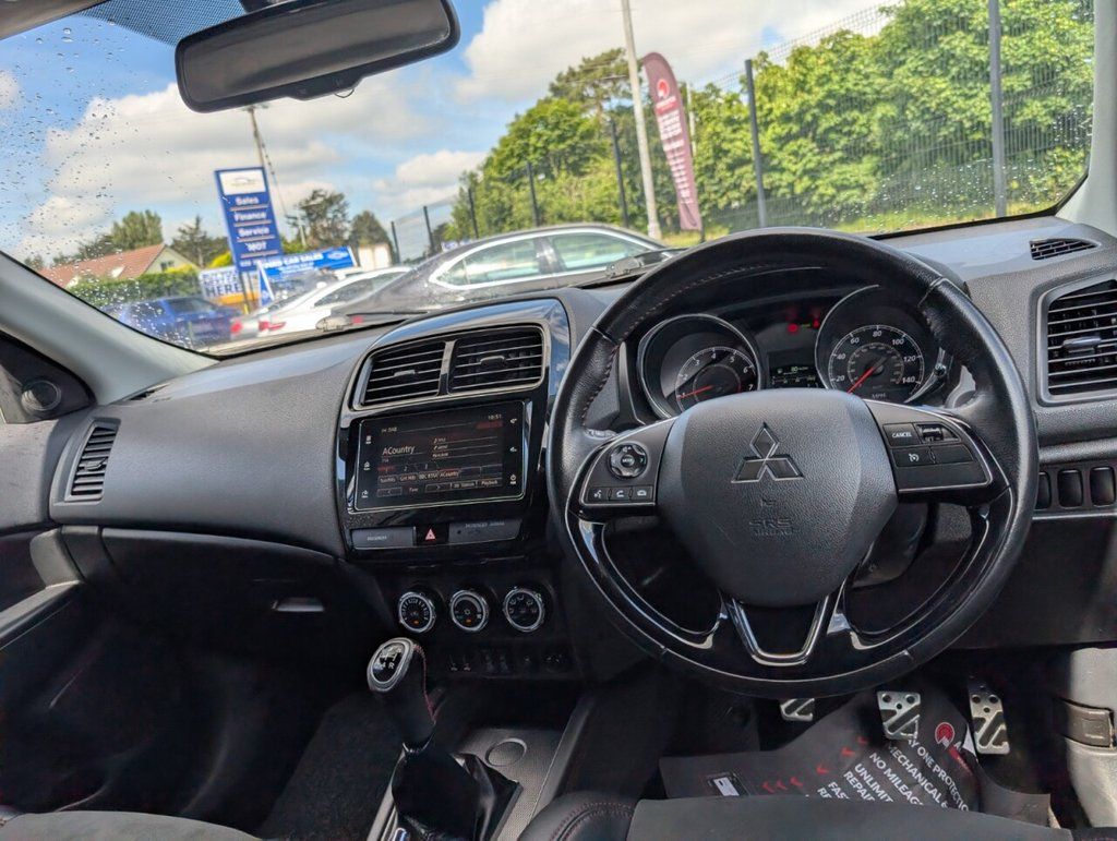 2020 MITSUBISHI ASX 1.6 Black SUV 5dr Petrol Manual Euro 6 (117 ps) - vehicle photo 14 for sale on PureCar