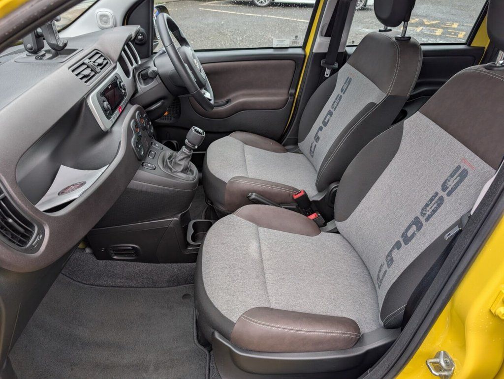 2020 FIAT PANDA 1.2 City Cross Hatchback 5dr Petrol Manual Euro 6 (s/s) (69 bhp) - vehicle photo 29 for sale on PureCar