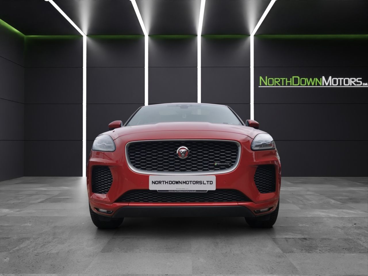 2019 JAGUAR E-PACE 2.0 D180 R-Dynamic SE SUV 5dr Diesel Auto AWD Euro 6 (s/s) (180 ps) Very Lo - vehicle photo 2 for sale on PureCar