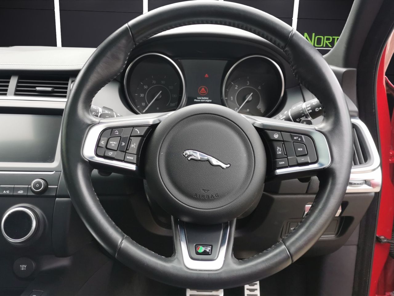 2019 JAGUAR E-PACE 2.0 D180 R-Dynamic SE SUV 5dr Diesel Auto AWD Euro 6 (s/s) (180 ps) Very Lo - vehicle photo 10 for sale on PureCar