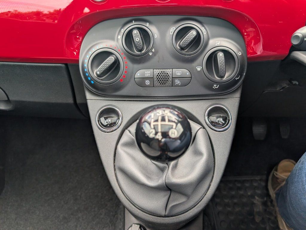 2019 FIAT 1.2 Lounge Hatchback 3dr Petrol Manual Euro 6 (s/s) (69 bhp) - vehicle photo 20 for sale on PureCar