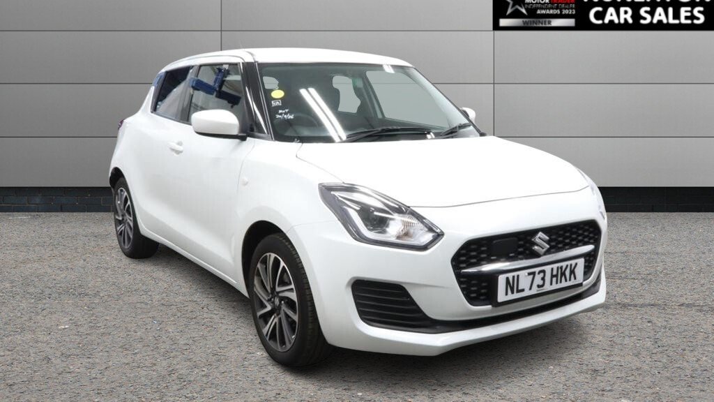 2023 Suzuki Swift — image 1