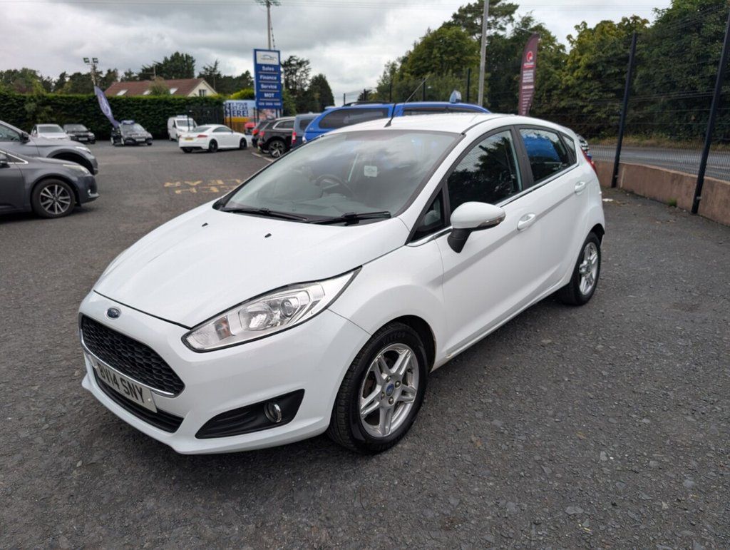 2014 FORD FIESTA 1.0T EcoBoost Zetec Hatchback 5dr Petrol Manual Euro 5 (s/s) (100 ps) - vehicle photo 4 for sale on PureCar