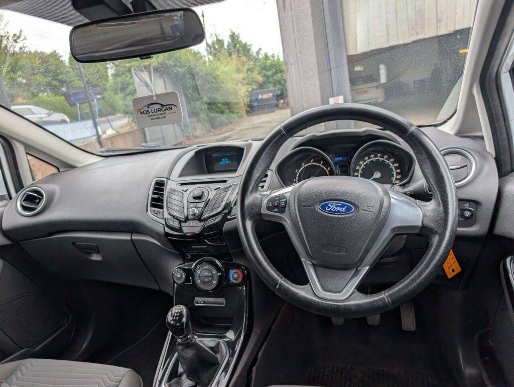 2014 FORD FIESTA 1.0T EcoBoost Zetec Hatchback 5dr Petrol Manual Euro 5 (s/s) (100 ps) - vehicle photo 14 for sale on PureCar