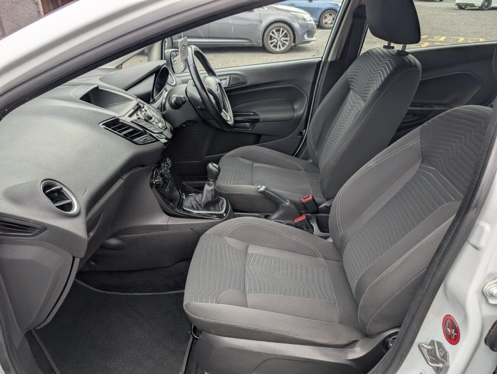 2014 FORD FIESTA 1.0T EcoBoost Zetec Hatchback 5dr Petrol Manual Euro 5 (s/s) (100 ps) - vehicle photo 24 for sale on PureCar