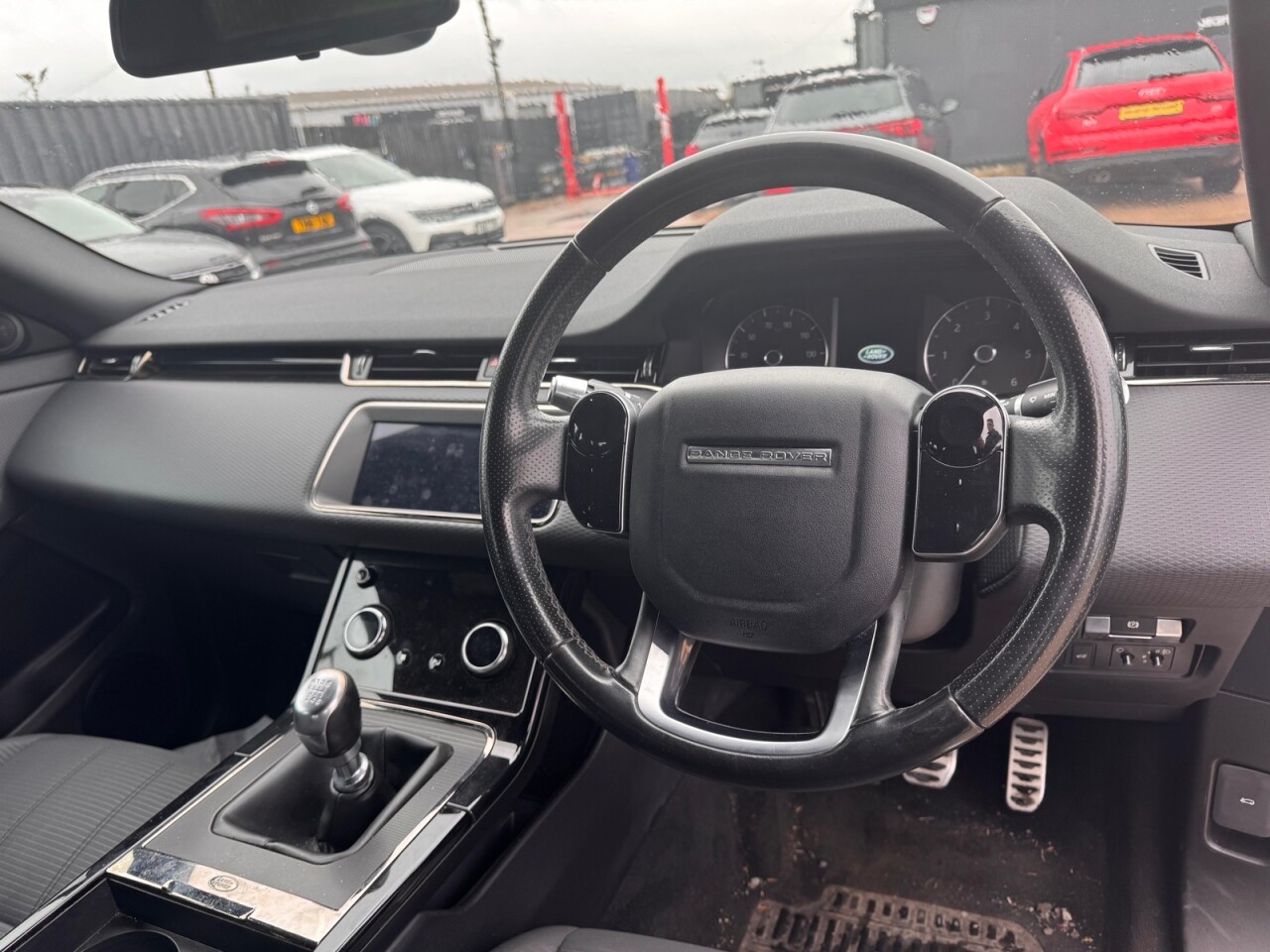 2019 LAND ROVER RANGE ROVER EVOQUE 2.0 D150 R-Dynamic SUV 5dr Diesel Manual FWD Euro 6 (s/s) (150 ps) - vehicle photo 8 for sale on PureCar