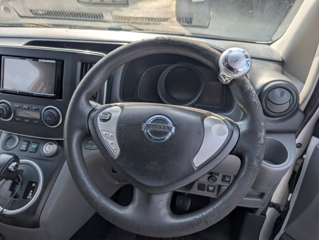 2014 NISSAN e-NV200 Acenta Panel Van 5dr Electric Auto SWB (Rapid) (109 ps) - vehicle photo 17 for sale on PureCar