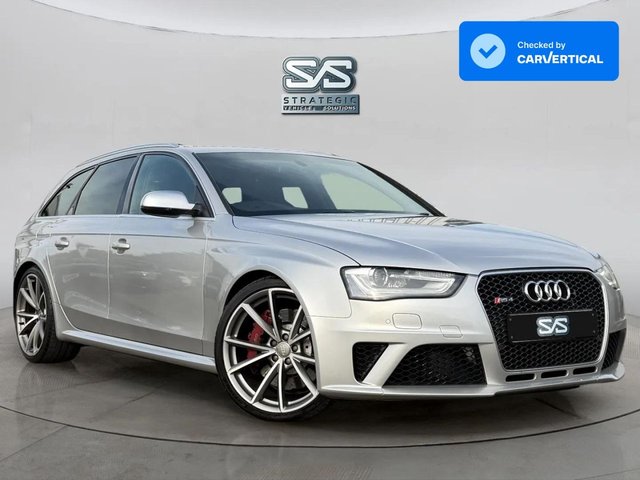 2014 Audi RS4 Avant