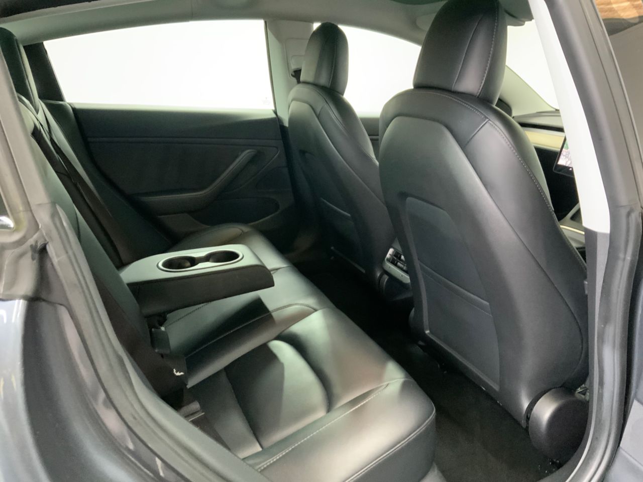 2021 TESLA Model 3 Standard Range Plus Saloon 4dr Electric Auto RWD (241 bhp) - vehicle photo 18 for sale on PureCar