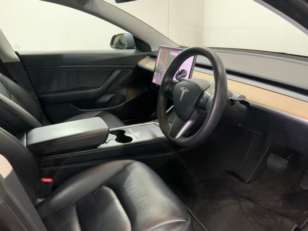 2021 TESLA Model 3 Standard Range Plus Saloon 4dr Electric Auto RWD (241 bhp) - vehicle photo 24 for sale on PureCar