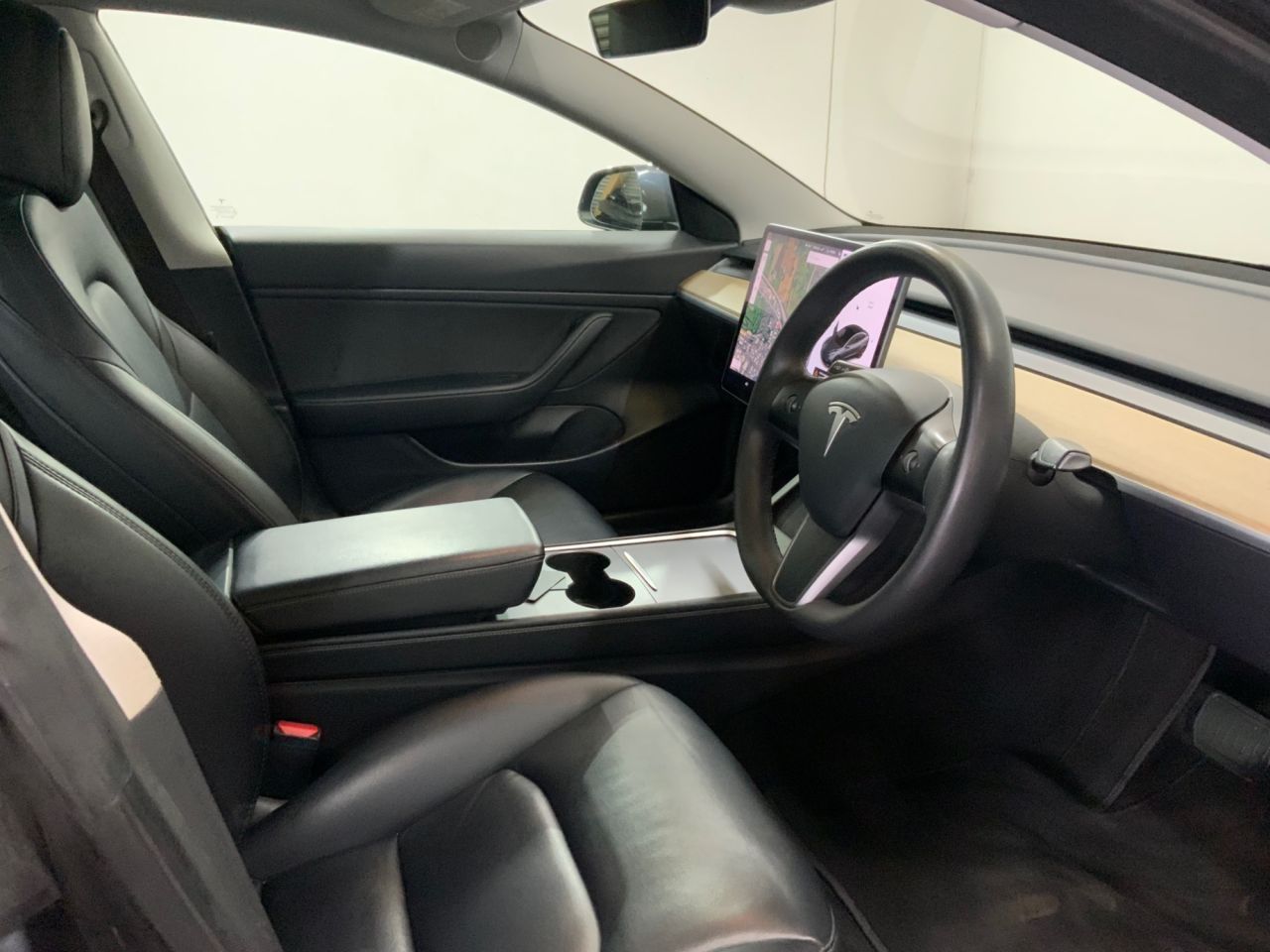2021 TESLA Model 3 Standard Range Plus Saloon 4dr Electric Auto RWD (241 bhp) - vehicle photo 25 for sale on PureCar