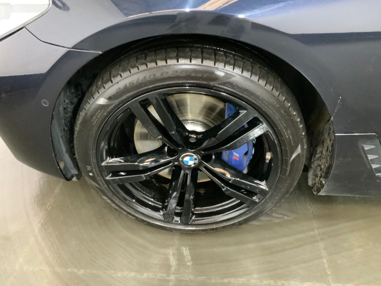 2018 BMW 6 SERIES GRAN TURISMO 3.0 630d M Sport GT 5dr Diesel Auto xDrive Euro 6 (s/s) (265 ps) - vehicle photo 13 for sale on PureCar